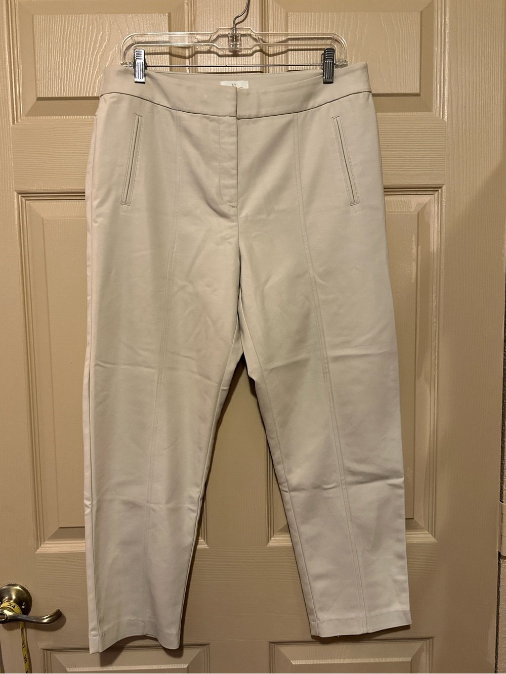 Chicos So Slimming Ankle Pants Sz 1.5